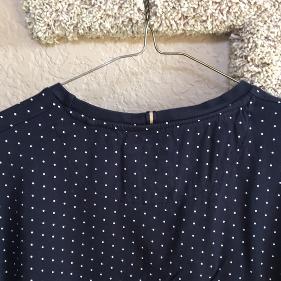 Two crew-neck knit shirts - Picture 5 of 8